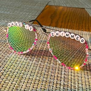 TAYLOR SWIFT SUNGLASSES SHIMMER BEJEWELED